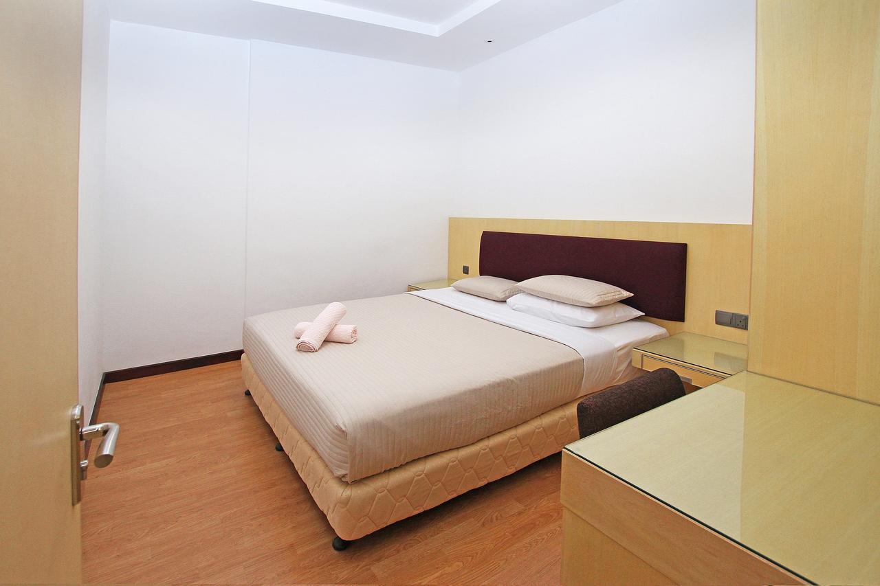 Bernard Holiday Home @ Imperial Suites Kuching Esterno foto